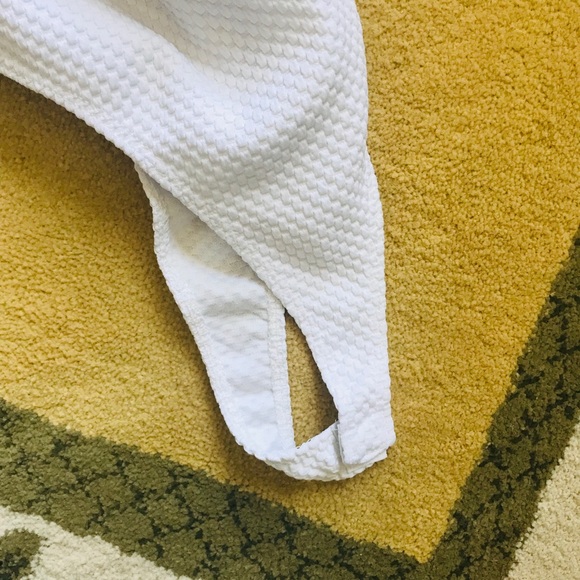 SOLD!!!Super White Bodysuit W/ Criss Cross Back - Picture 4 of 5